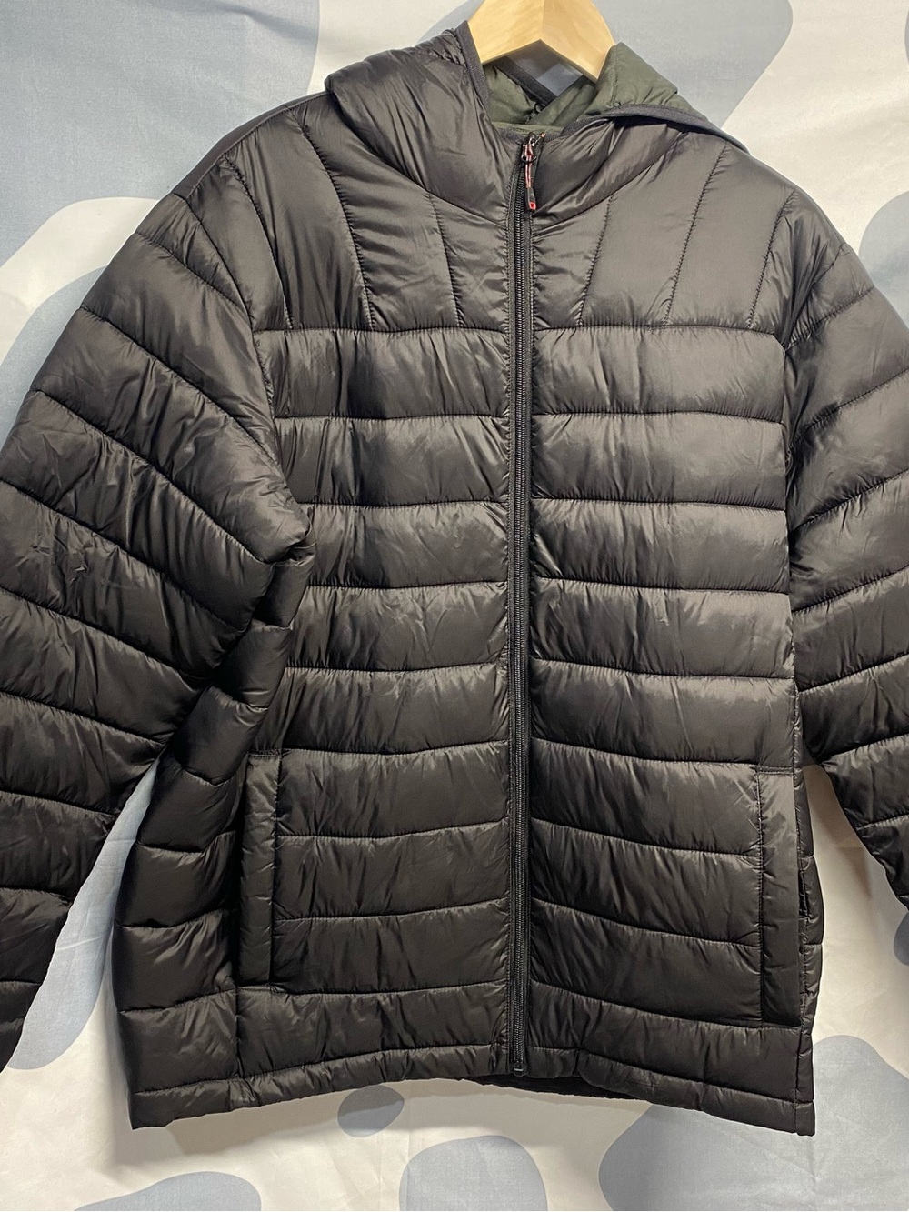 Hawke & Co Black Men's Packable, Lightweight Performance Puffer Jacket with Hood